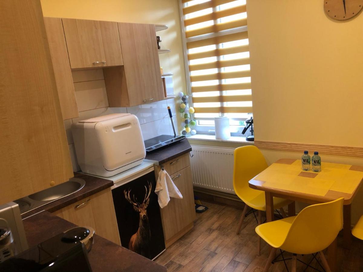 Bibi Apartament Apartment Jelenia Góra Екстериор снимка