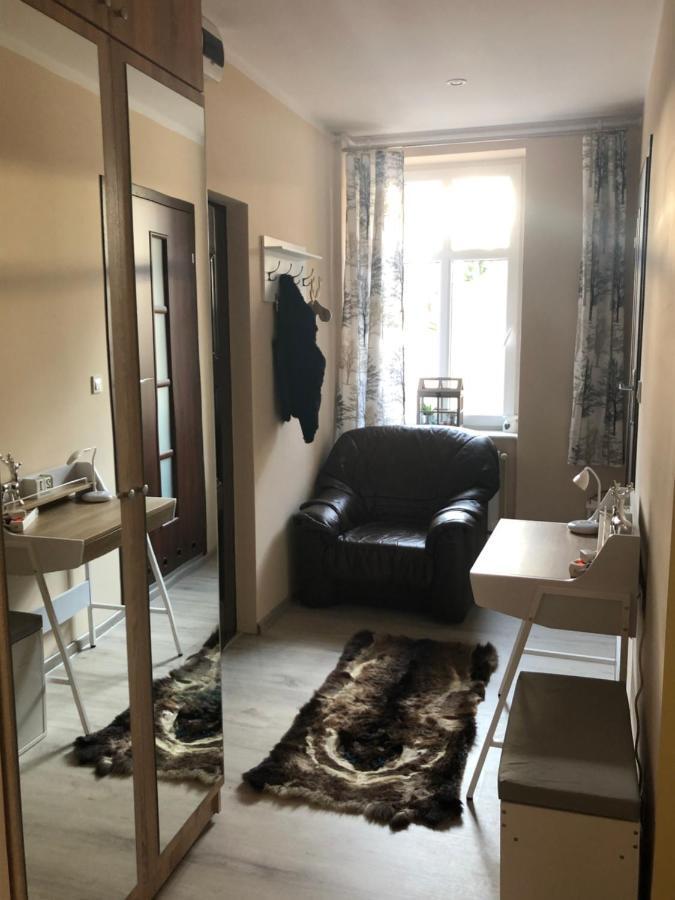 Bibi Apartament Apartment Jelenia Góra Екстериор снимка