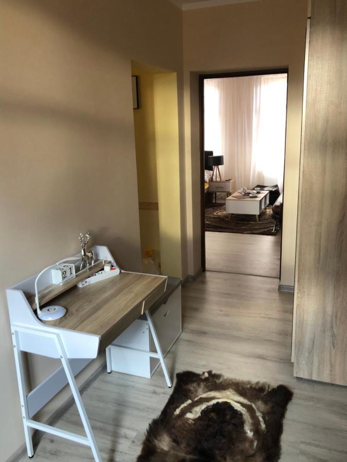 Bibi Apartament Apartment Jelenia Góra Екстериор снимка